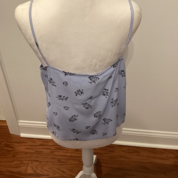 Slender Strap Ruched Front Top (Color: Light Blue) SIZE =XL & L) - Picture 4 of 5